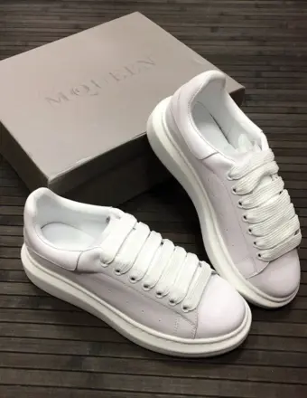 Белые кеды Alexander MCQUEEN