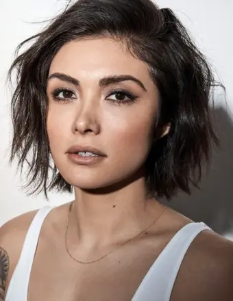 Даниэлла Пинеда Daniella Pineda