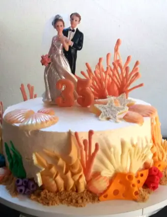 Торт на коралловую свадьбу